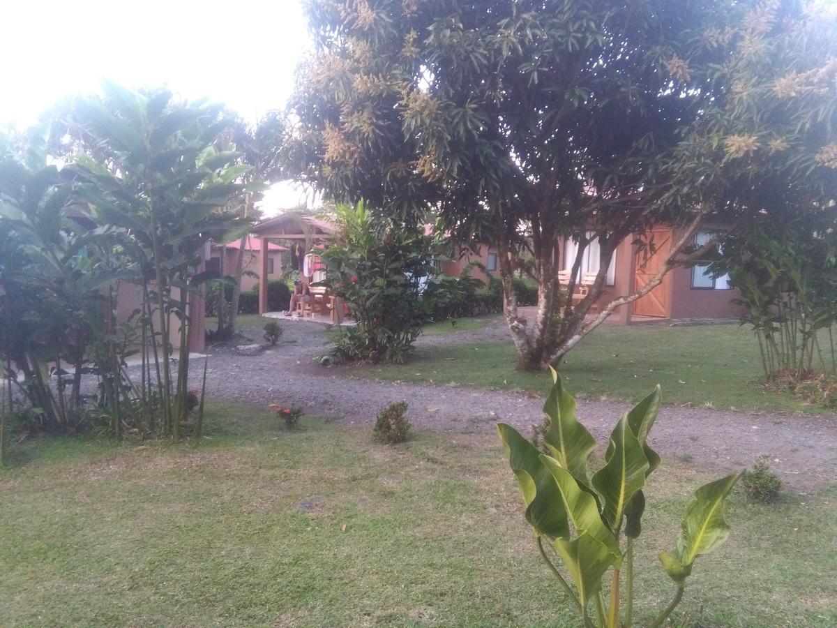 Paraiso Volcano Lodge Guayabo  Extérieur photo