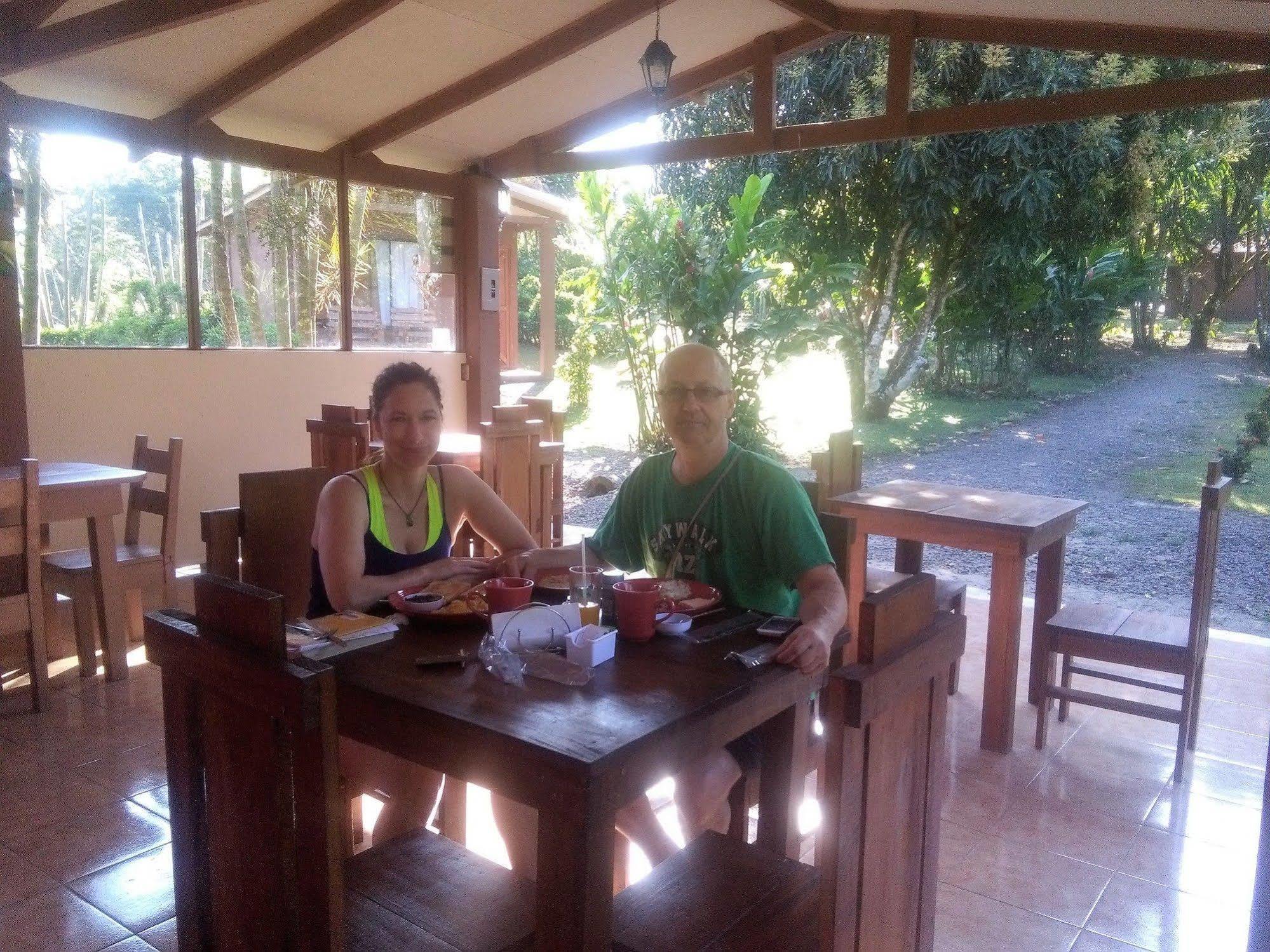 Paraiso Volcano Lodge Guayabo  Extérieur photo