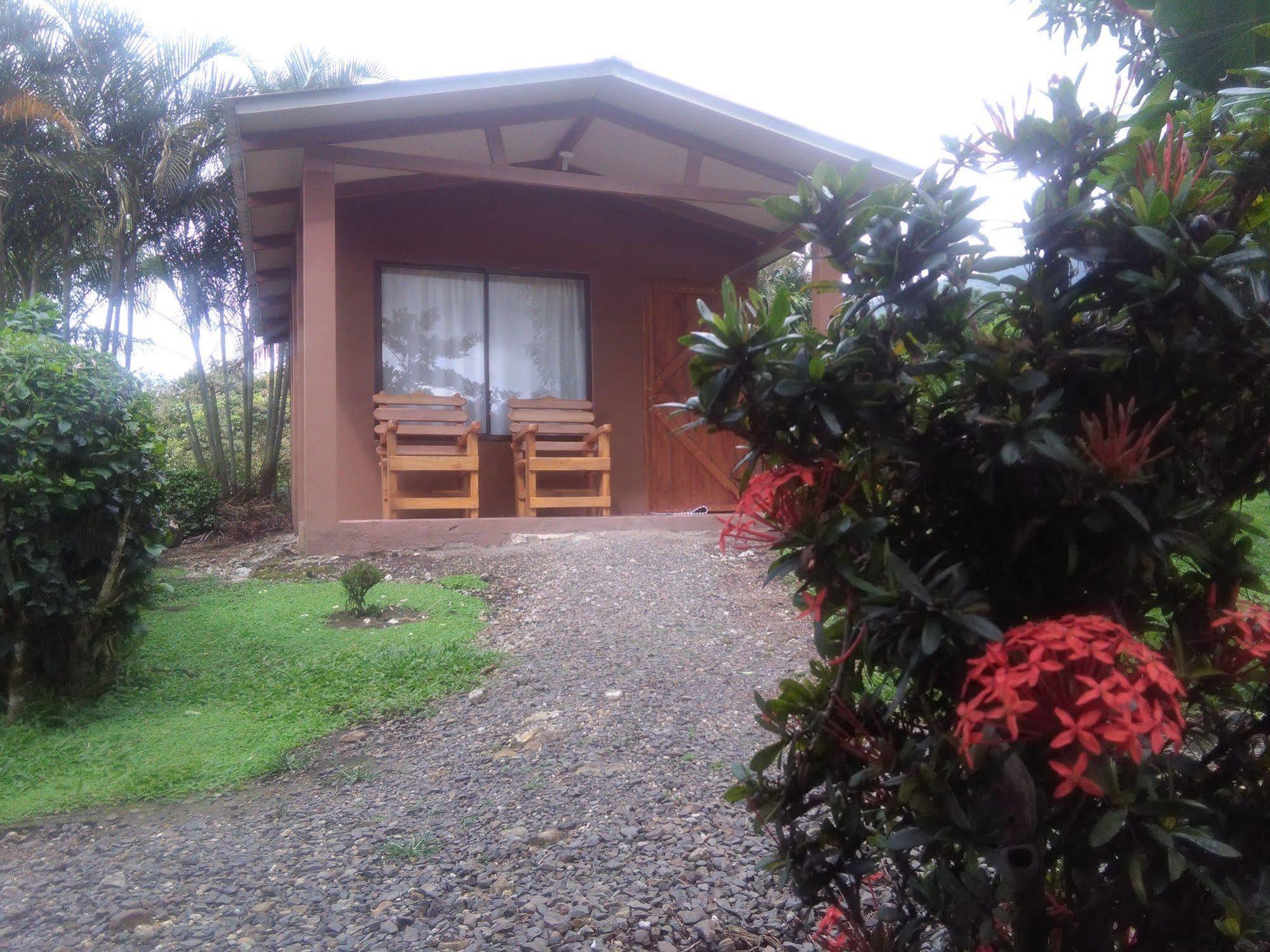 Paraiso Volcano Lodge Guayabo  Extérieur photo